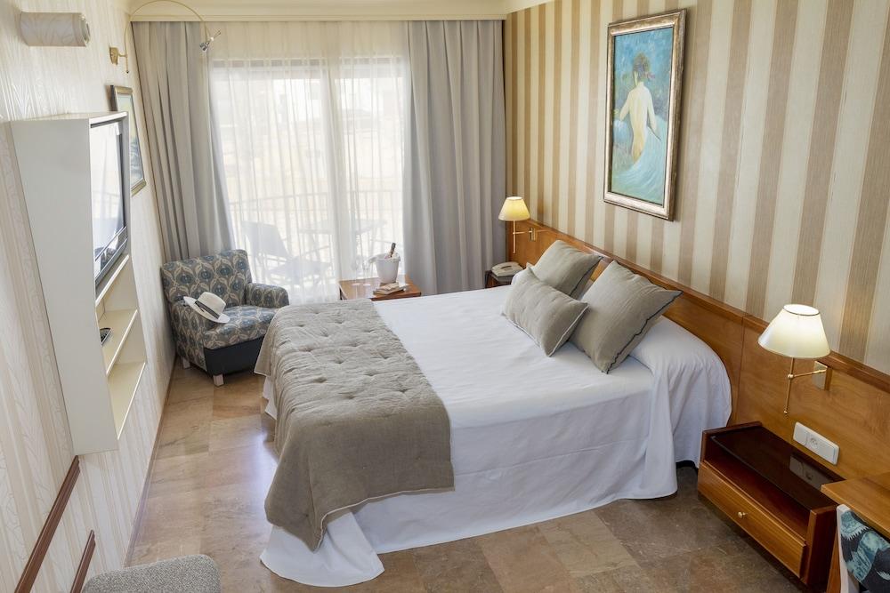 Hotel Spa Porto Cristo El Port De La Selva Екстериор снимка